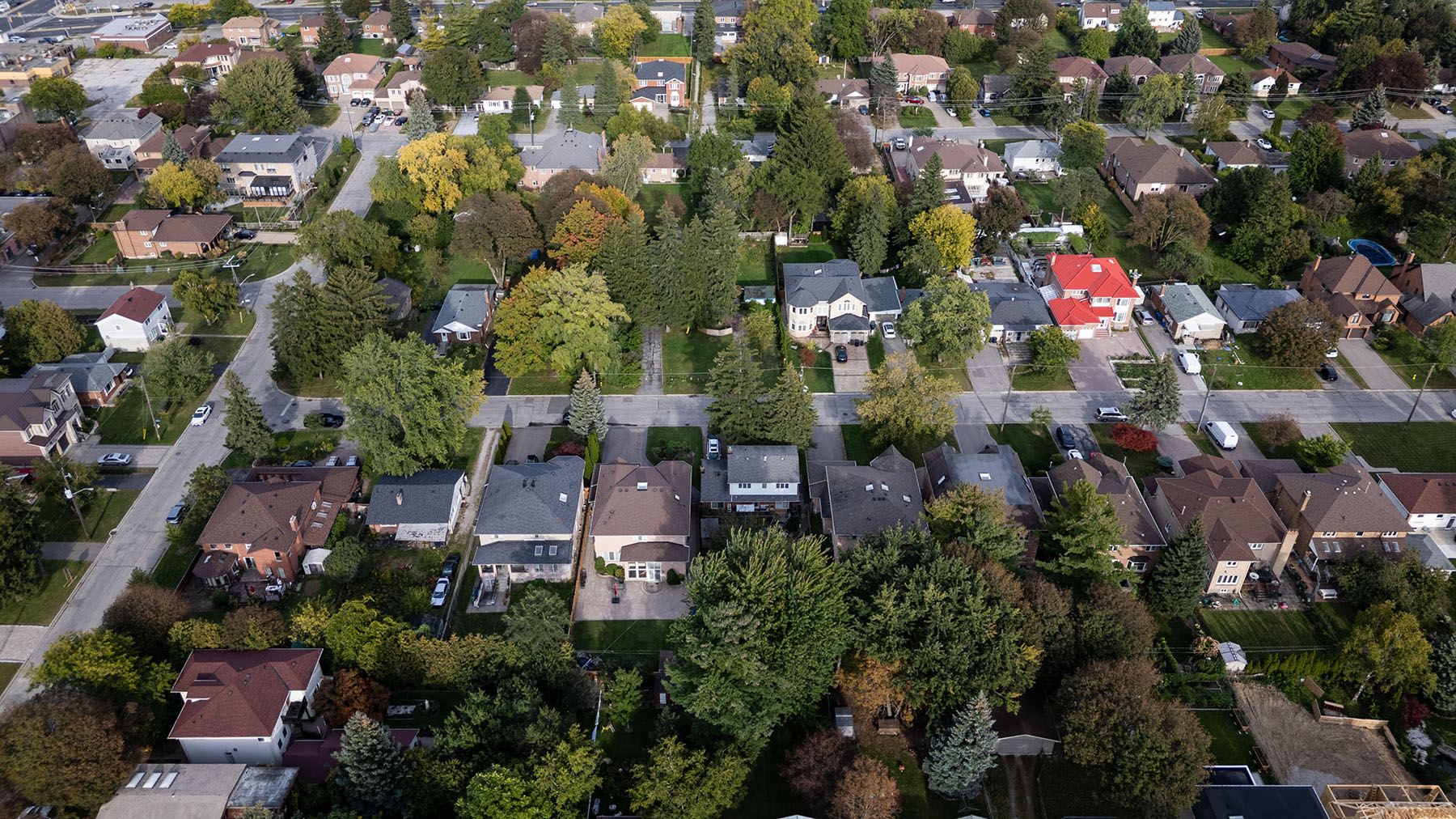 The proposed location for the construction of a two-storey sixplex, near Midland Avenue and Sheppard Avenue East.